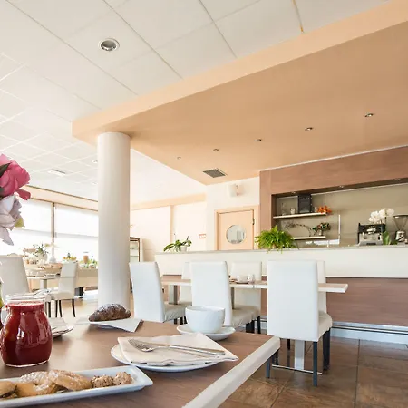 Draconerium Hotel 3*