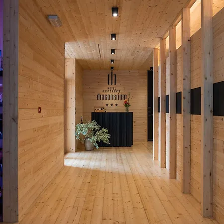 Draconerium Szálloda Dronero